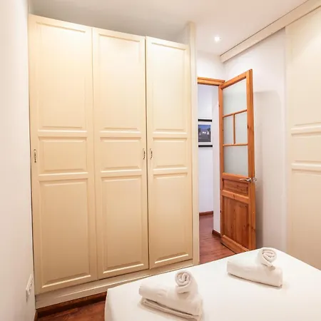 41nap1102- Beautiful Near Sagrada Famili *