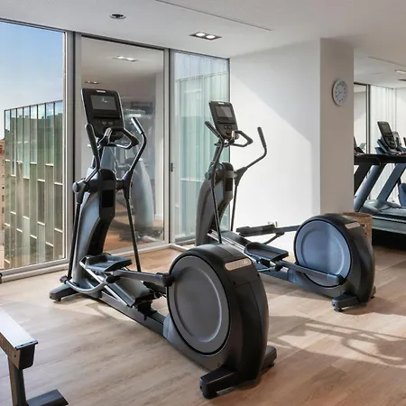 Отель Melia Sky 4* Sup 4*