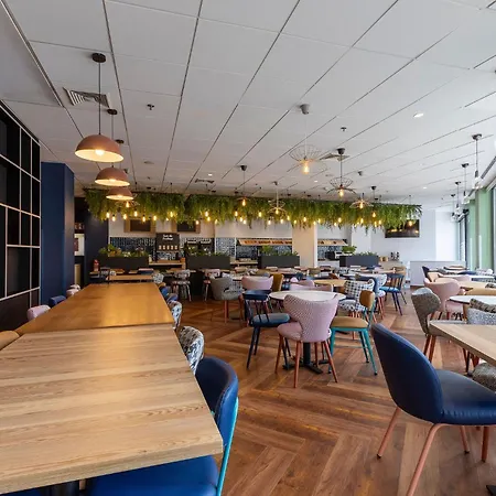 Travelodge Poblenou Otel Barselona