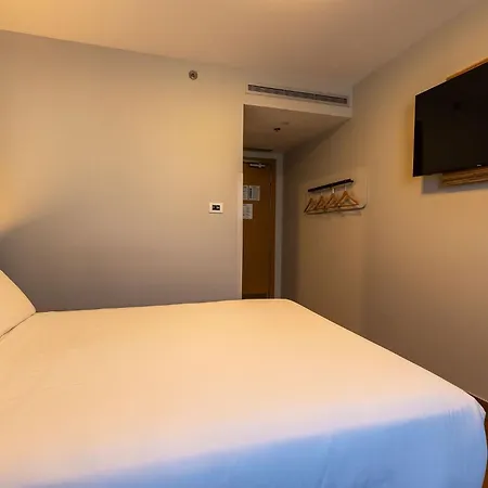 Travelodge Poblenou Barselona