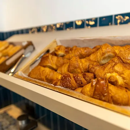 Otel Travelodge Poblenou Barselona