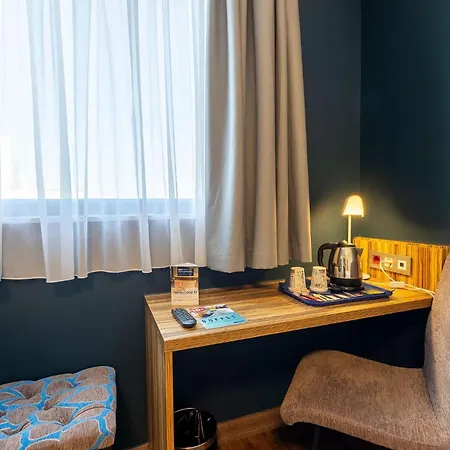 Travelodge Poblenou Barselona