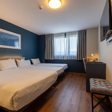 Otel Travelodge Poblenou *