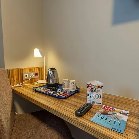 Otel Travelodge Poblenou Barselona