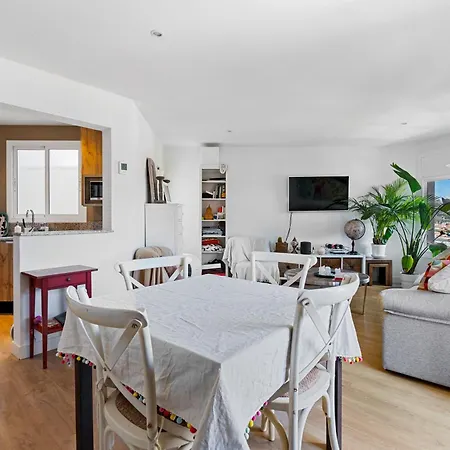 Appartamento Charming 1br With Terrace Near El Carmel *
