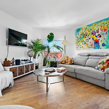 Appartamento Charming 1br With Terrace Near El Carmel Barcellona