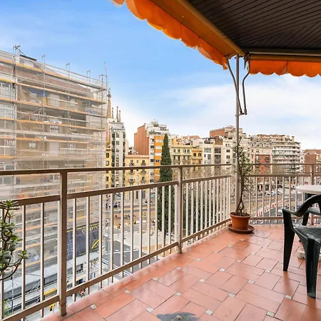 Stunning 5br With Sagrada Familia Views Apartment Barcelona
