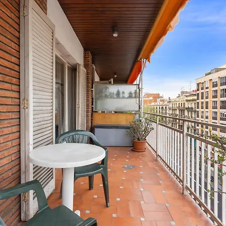 Stunning 5br With Sagrada Familia Views Apartment Barcelona
