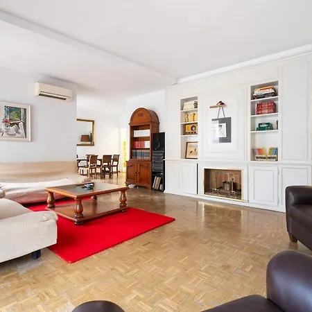 Apartment Stunning 5br With Sagrada Familia Views *