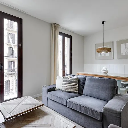 Lucasland Apartment *