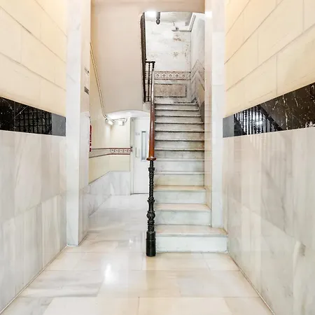 Spacious 5-bedroom In