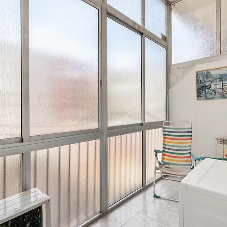 Apartment Spacious 5-bedroom In