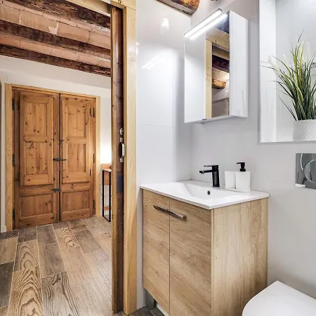 Concordia - Beautiful Flat, Spacious, 4 , 2 Bath Apartamento *