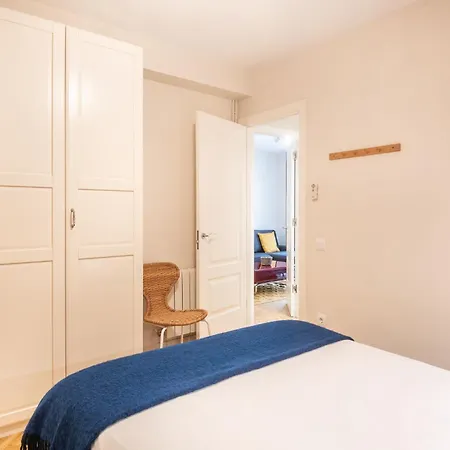 Apartment Spacious And Elegant Oasis In The Location *