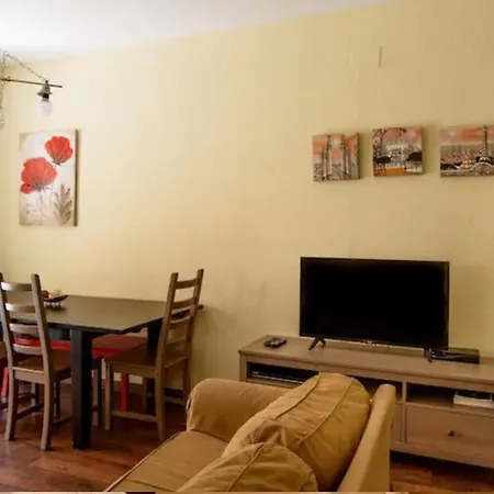 Ramblas Spacious & Design 4br Flat With Balcony 15m Ramblas Apartment Barcelona