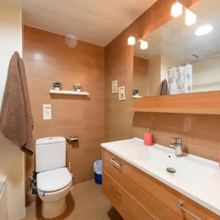Apartment Ramblas Spacious & Design 4br Flat With Balcony 15m Ramblas Barcelona