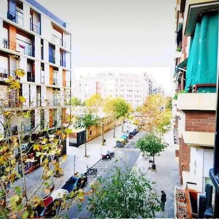 Apartment Ramblas Spacious & Design 4br Flat With Balcony 15m Ramblas