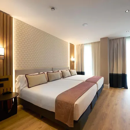 Catalonia Ramblas 4* Sup Hotel