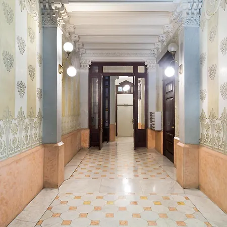 Apartamento Suites4days Ali Bei Barcelona