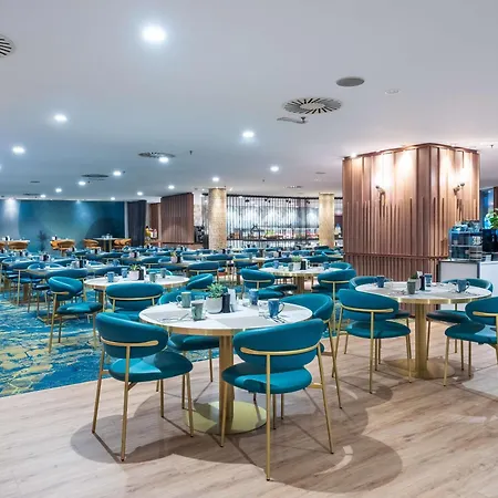 Hilton Diagonal Mar Hotel 4*