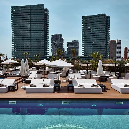 Hotel Hilton Diagonal Mar 4*