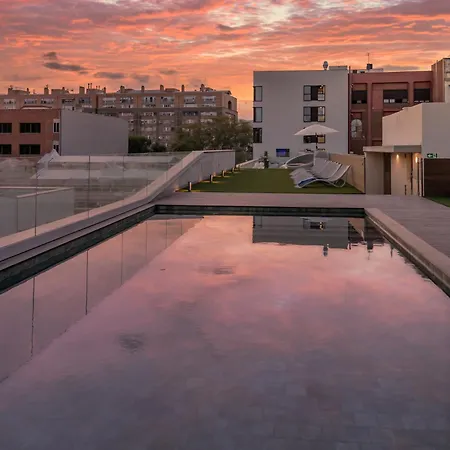 Blau Student Housing - Students Only Barcelona