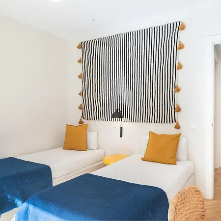 Spacious And Elegant Oasis In The Location * Barcelona