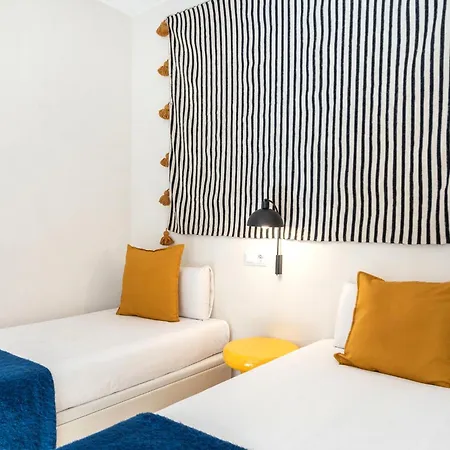 Apartment Spacious And Elegant Oasis In The Location *
