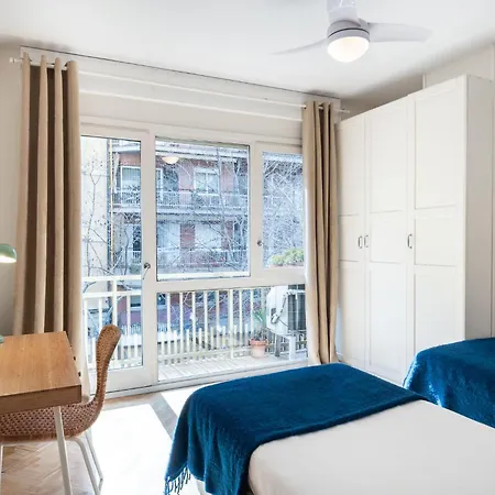 Apartment Spacious And Elegant Oasis In The Location