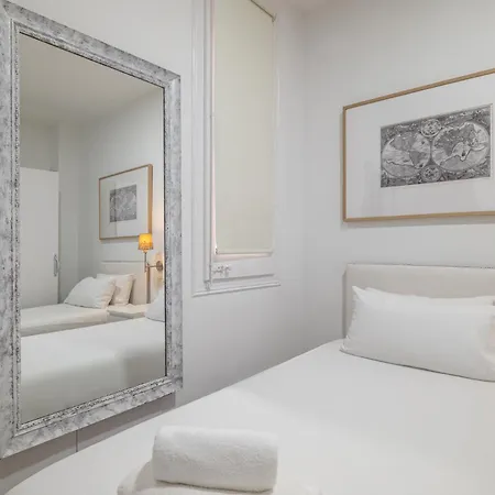 Apartment U-nique Creu Coberta Ii Barcelona