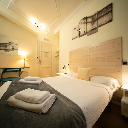 Wow Hostel *