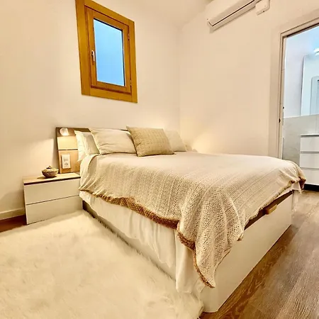 Piso Ideal Con 3 3 Banos Y Terraza * Barcelona