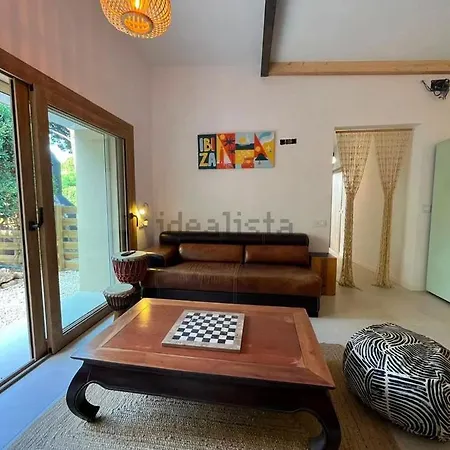 Holiday home Stylish & Idyllic With Private Garden 5 Min Walking From South In Gava Mar