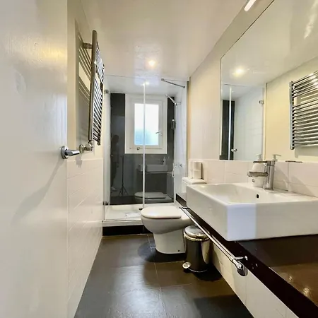 The Sagrada Penthouse