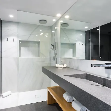 Royal Passeig De Gracia 4*
