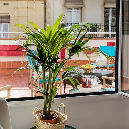 Ainb Sants Appartement
