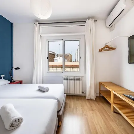 Ainb Sants Barcelone