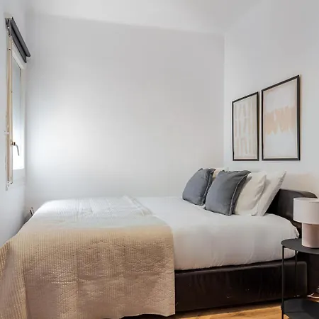 Apartment Blueground Sant Gervasi Ac Balcony Nr Market Bcn-181