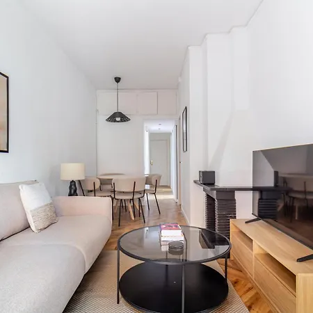 Blueground Sant Gervasi Ac Balcony Nr Market Bcn-181 *