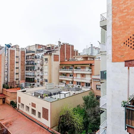 Apartment Blueground Sant Gervasi Ac Balcony Nr Market Bcn-181 Barcelona