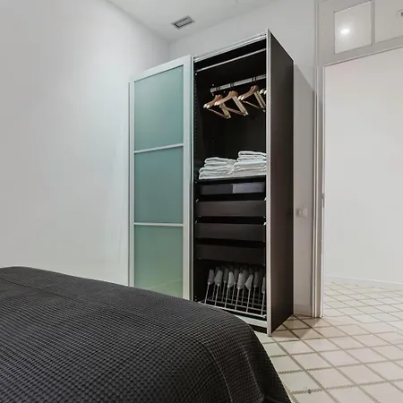 Blueground La Dreta De Leixample Doorman Wd Bcn-156 Apartment *