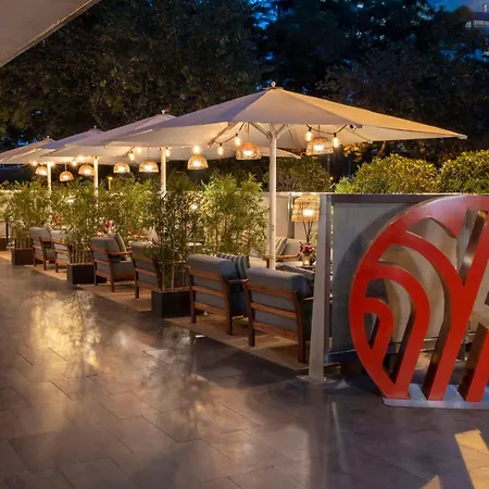 Hotel Nh Collection Constanza Barcelona