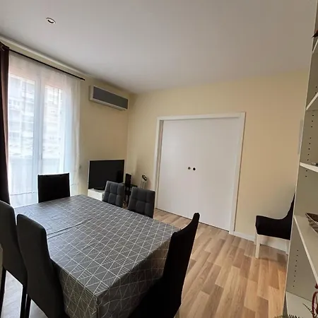 Appartamento Centro Example