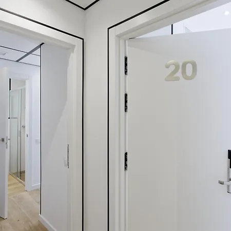 Fontanella House Pensionat 2*