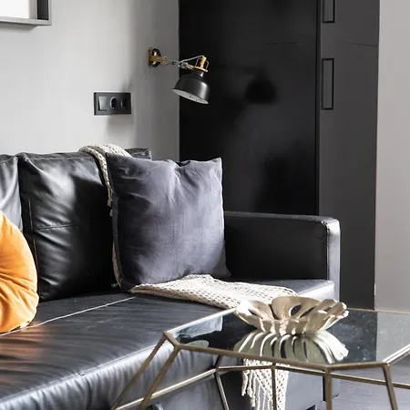 Tsa La Mare Apartment *