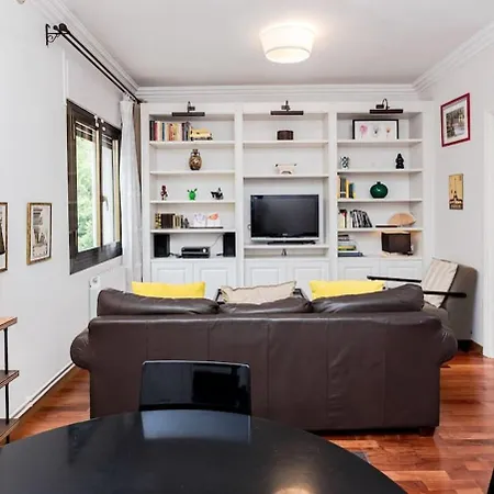 2 Bedroom By Sagrada Familia * Barcelona