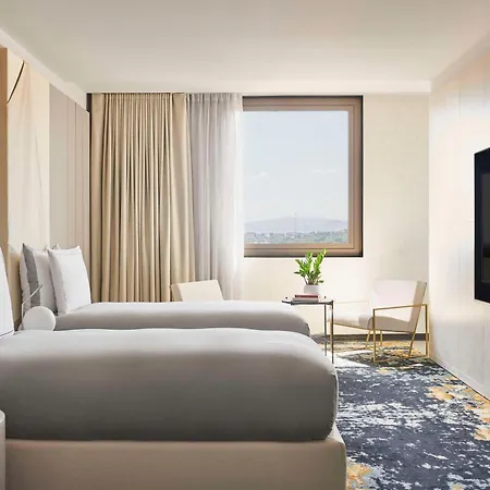 Grand Hyatt 5*