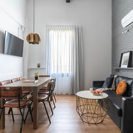 Tsa La Mare Apartment *