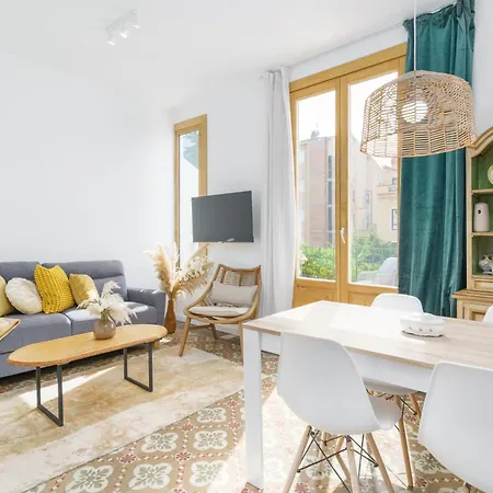 Piso Ideal Con 3 3 Banos Y Terraza *
