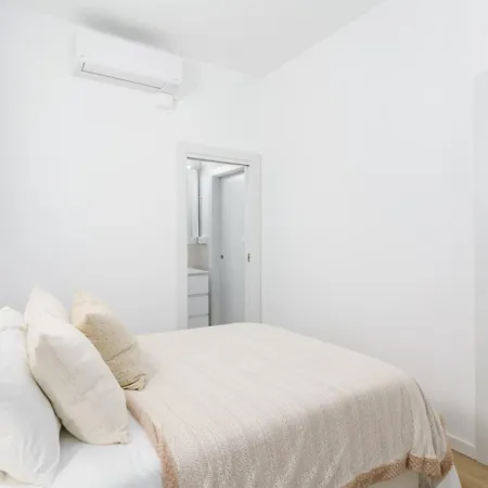 Apartment Piso Ideal Con 3 3 Banos Y Terraza Barcelona